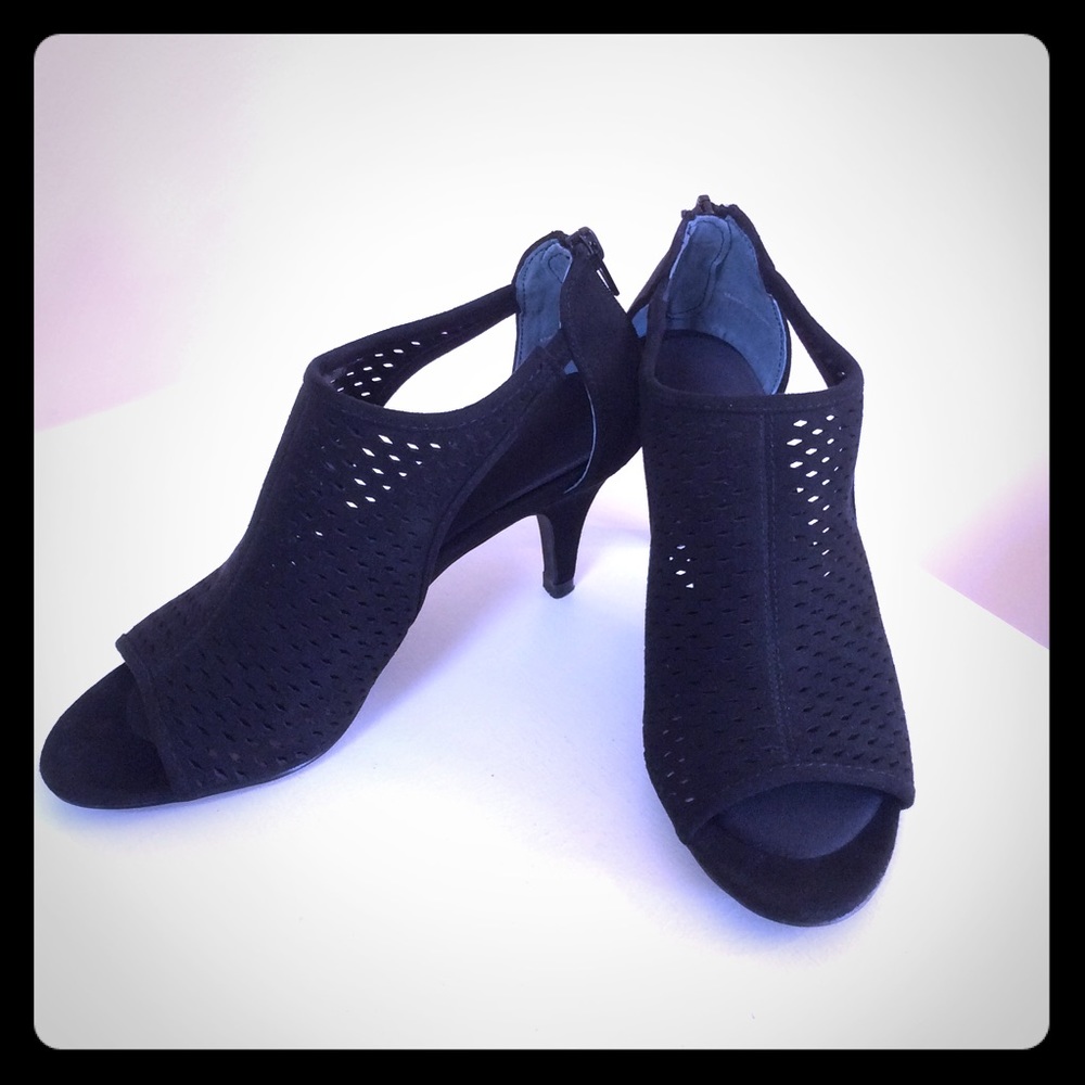 Style &Co. Black Haddiee Ankle Bootie Heels